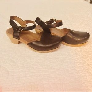 Dansko Black Mary Jane Shoes 39